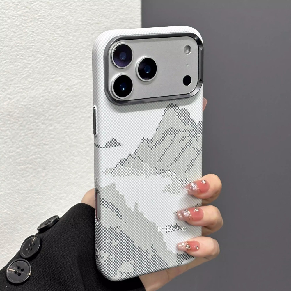 Etui Snow Mountain z magnesami – Camera Lens Protector recenzja i cena